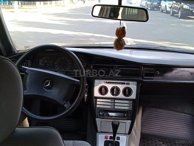 Mercedes 190 1992, 343,120 km - 2.0 l - Sumqayıt