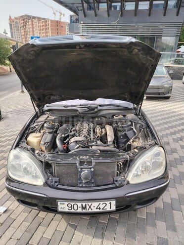 Mercedes S 320 2002, 415,000 km - 3.2 l - Bakı
