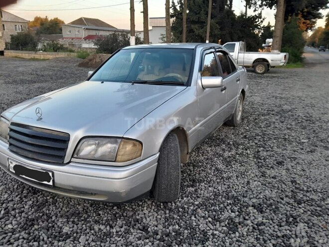 Mercedes C 220 d 1996, 250,000 km - 2.2 л - Lənkəran