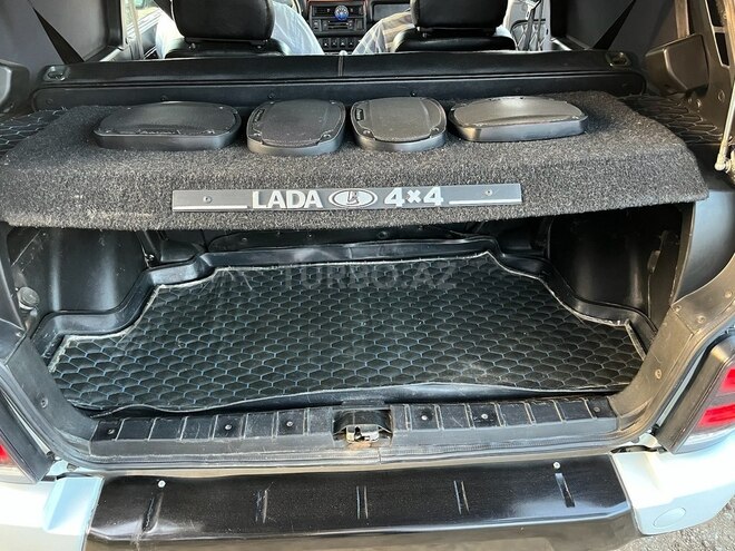 LADA (VAZ) Niva