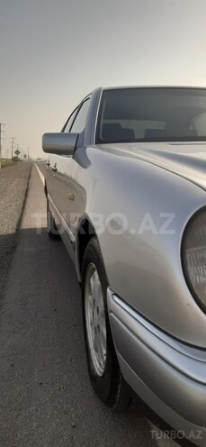 Mercedes E 220 d