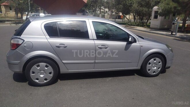 Opel Astra 2004, 298,000 km - 1.4 l - Bakı