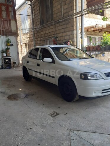 Opel Astra 2000, 236,000 km - 1.6 l - Gəncə