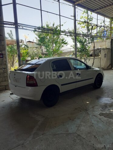 Opel Astra 2000, 236,000 km - 1.6 l - Gəncə