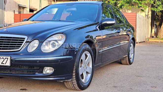 Mercedes E 270 2003, 350,000 km - 2.7 l - Tovuz