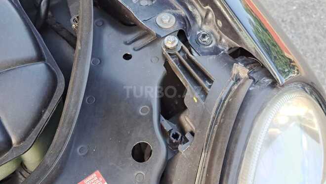 Mercedes E 270 2003, 350,000 km - 2.7 l - Tovuz