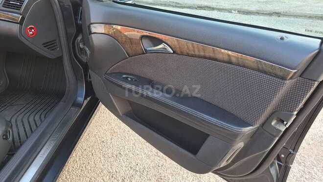 Mercedes E 270 2003, 350,000 km - 2.7 l - Tovuz