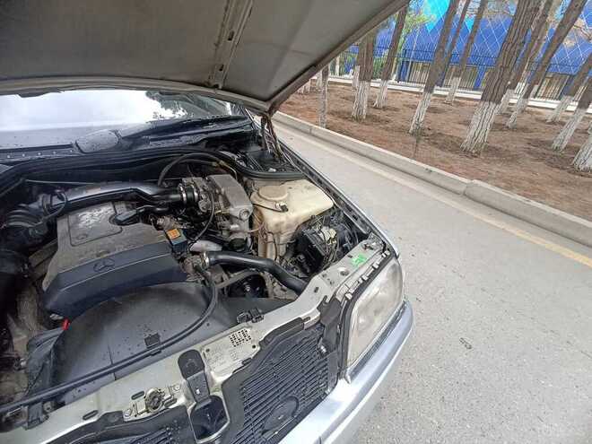 Mercedes C 200 1995, 350,000 km - 2.0 л - Sumqayıt