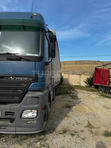 Mercedes Actros 1846