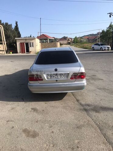 Mercedes E 220 d