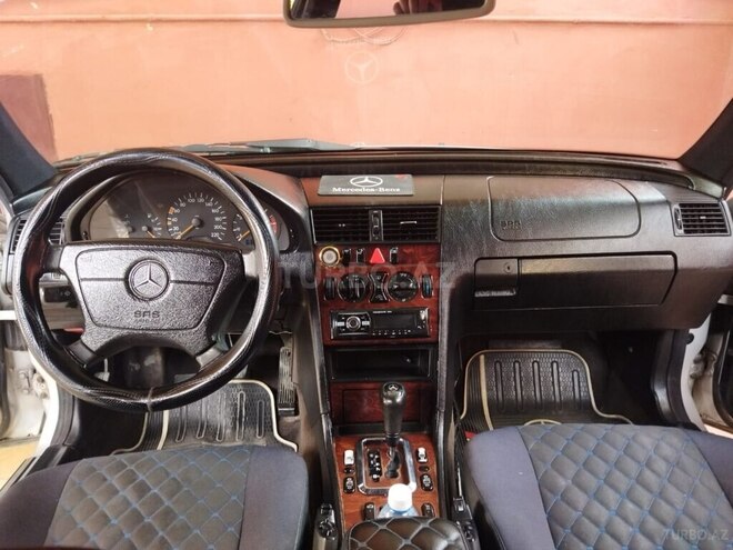 Mercedes C 220 d 1999, 441,000 km - 2.2 л - Bakı