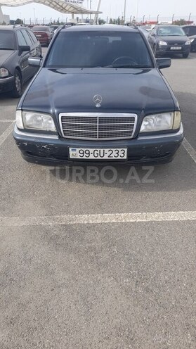 Mercedes C 180