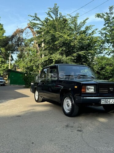 LADA (VAZ) 2107