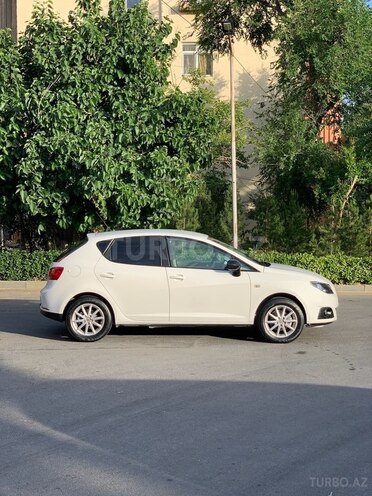 SEAT Ibiza 2011, 250,000 km - 1.6 l - Bakı