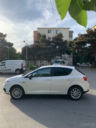 SEAT Ibiza 2011, 250,000 km - 1.6 l - Bakı