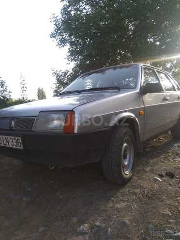 LADA (VAZ) 21099