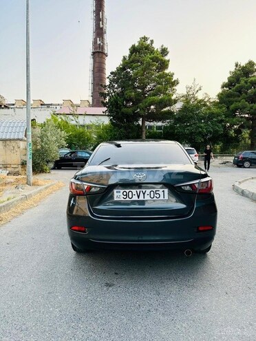 Toyota Yaris iA 2017, 128,000 km - 1.5 l - Bakı