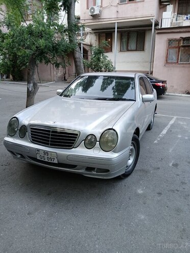 Mercedes E 220 d