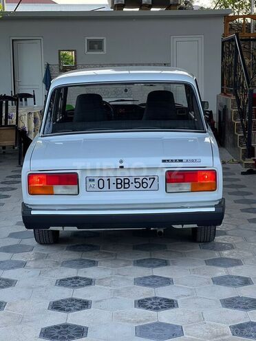 LADA (VAZ) 2107 2011, 99,000 km - 1.6 l - Gəncə