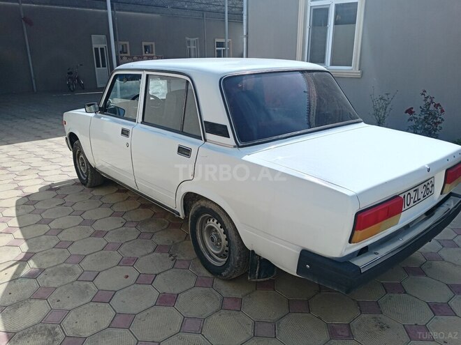 LADA (VAZ) 2107