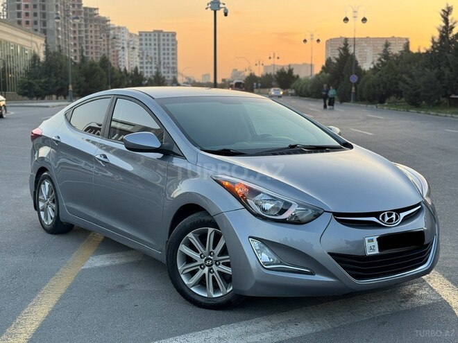 Hyundai Elantra 2015, 135,000 km - 1.8 l - Bakı