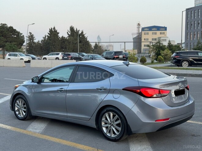 Hyundai Elantra 2015, 135,000 km - 1.8 l - Bakı