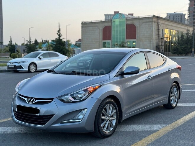 Hyundai Elantra 2015, 135,000 km - 1.8 l - Bakı