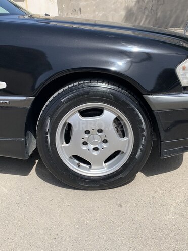 Mercedes C 180 1999, 210,000 km - 1.8 л - Sumqayıt