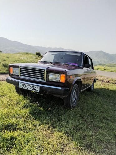 LADA (VAZ) 2107