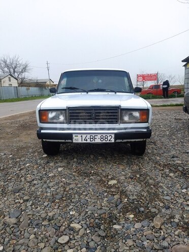 LADA (VAZ) 2107