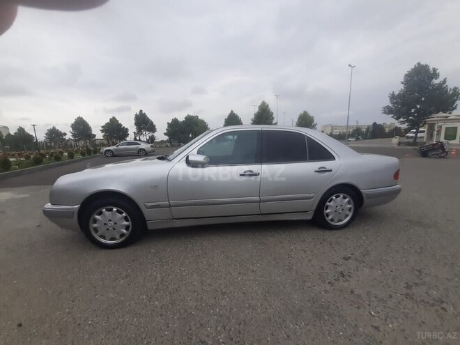Mercedes E 200 1999, 340,000 km - 2.0 l - Gəncə