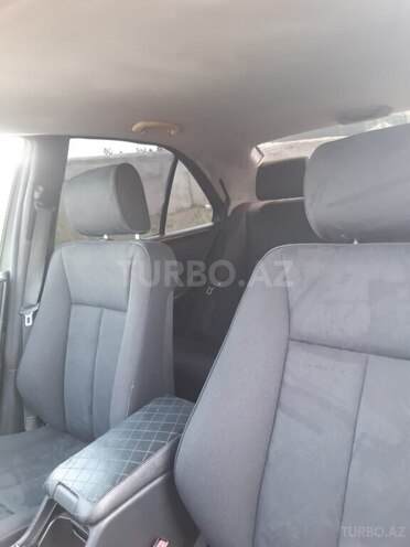 Mercedes E 200 1999, 340,000 km - 2.0 l - Gəncə