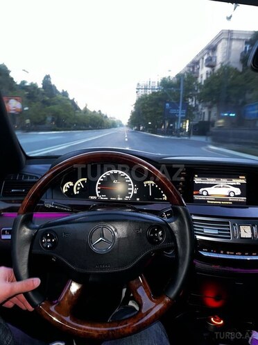 Mercedes S 500