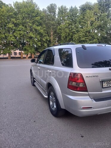 Kia Sorento 2005, 380,000 km - 2.5 l - Mingəçevir