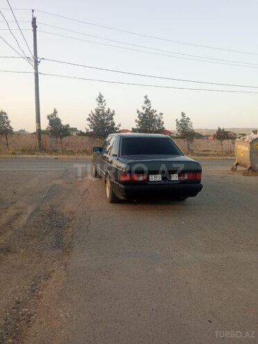 Mercedes 190 1991, 320,621 km - 2.5 l - Şirvan