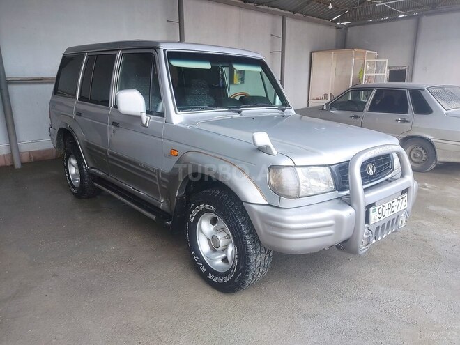 Hyundai Galloper