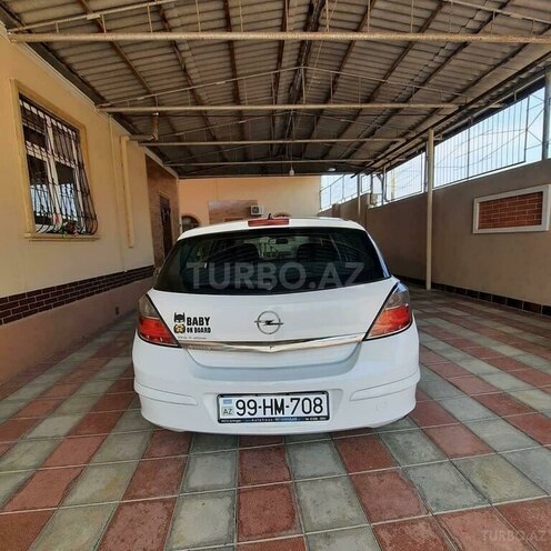 Opel Astra 2006, 298,000 km - 1.4 l - Ucar