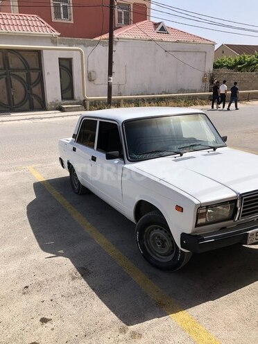 LADA (VAZ) 2107