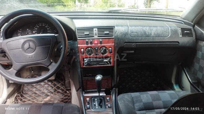 Mercedes C 180 1995, 326,500 km - 1.8 l - Zaqatala