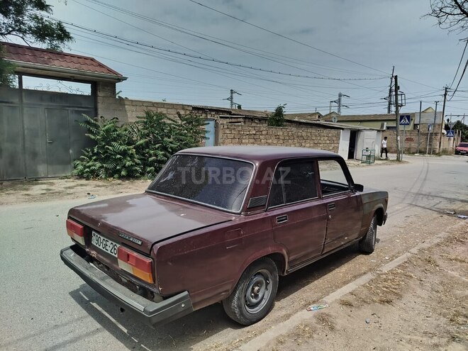 LADA (VAZ) 2107