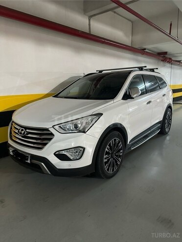 Hyundai Grand Santa Fe