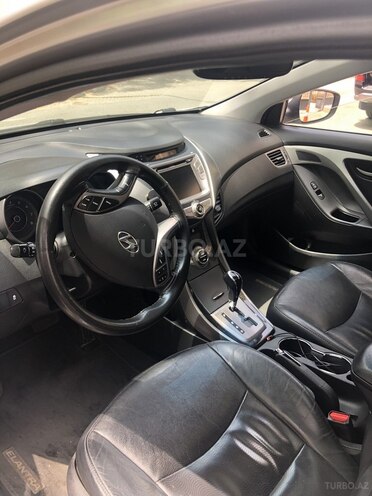 Hyundai Elantra 2012, 131,653 km - 1.8 l - Bakı