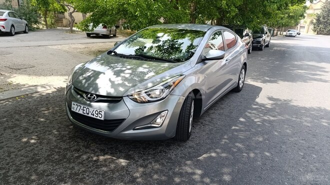 Hyundai Elantra