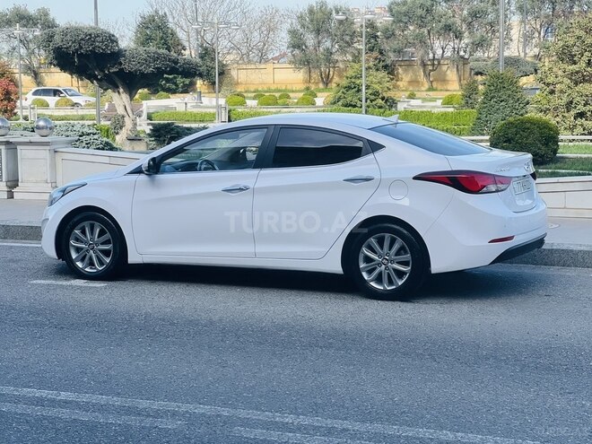 Hyundai Avante 2015, 146,000 km - 1.6 л - Bakı