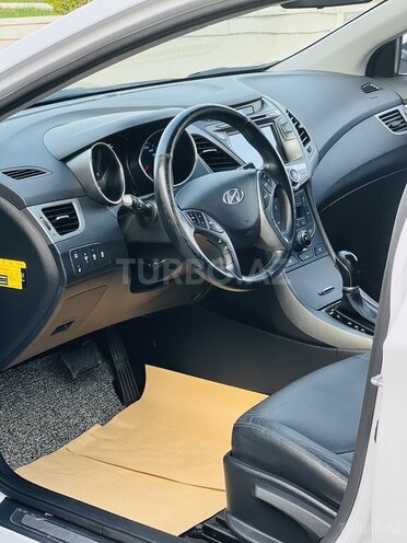 Hyundai Avante 2015, 146,000 km - 1.6 л - Bakı
