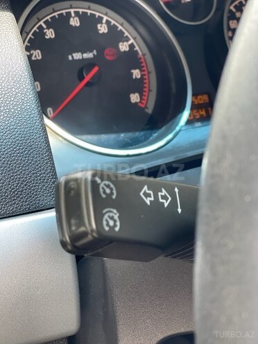 Opel Astra 2010, 270,000 km - 1.4 l - Bakı