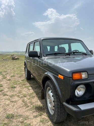 LADA (VAZ) Niva