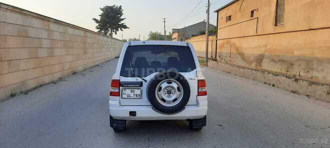 Mitsubishi Pajero io