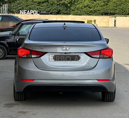 Hyundai Elantra 2015, 140,000 km - 1.8 л - Xırdalan
