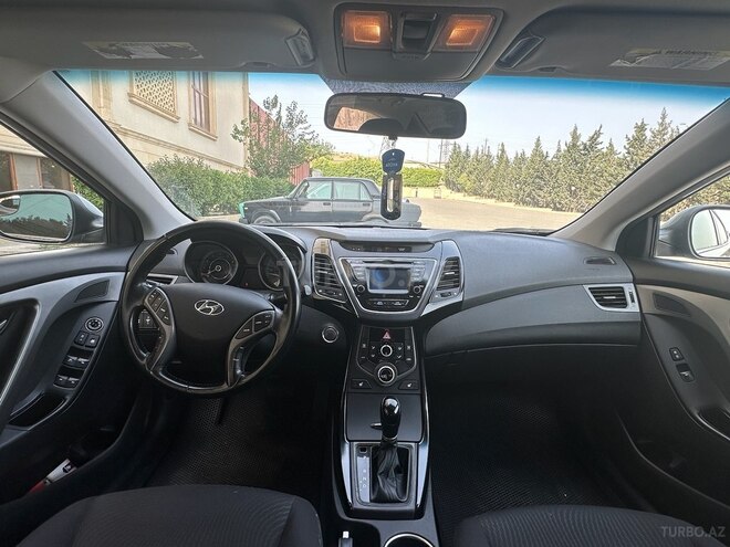 Hyundai Elantra 2015, 140,000 km - 1.8 л - Xırdalan